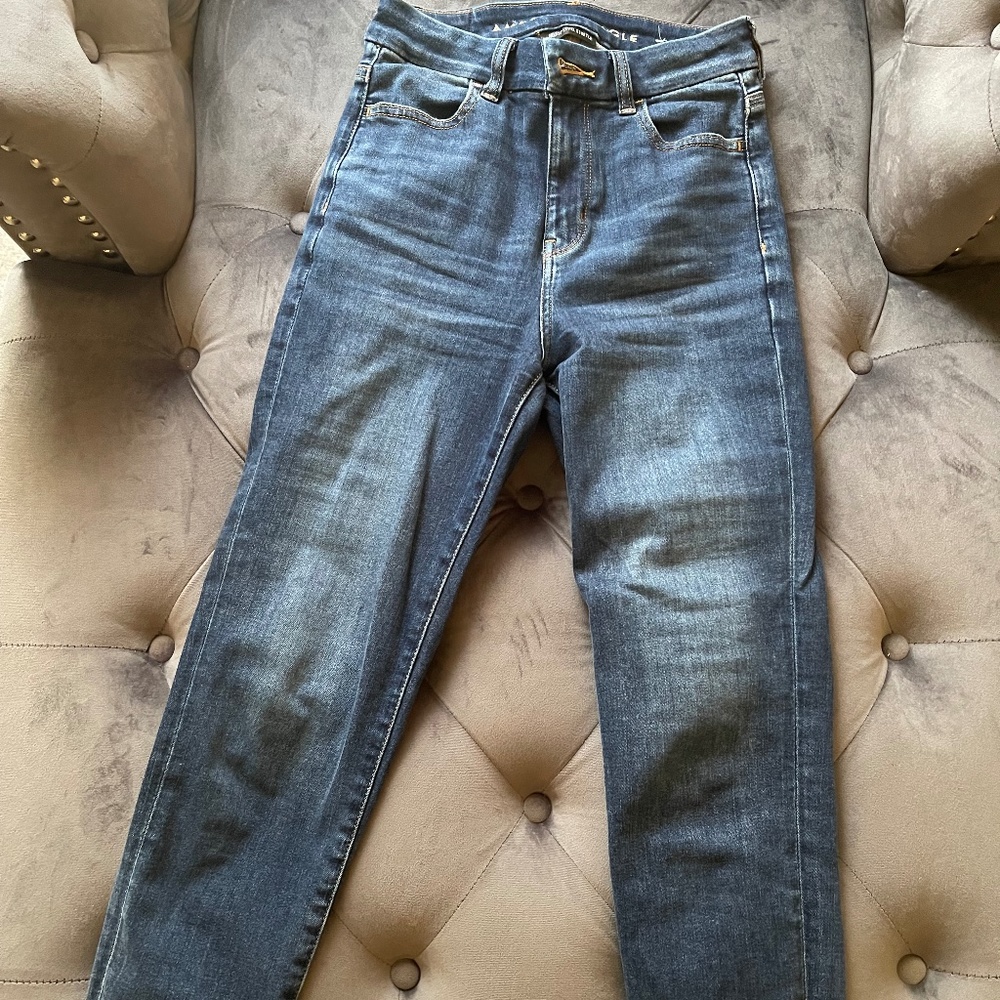 American Eagle skinny jeans